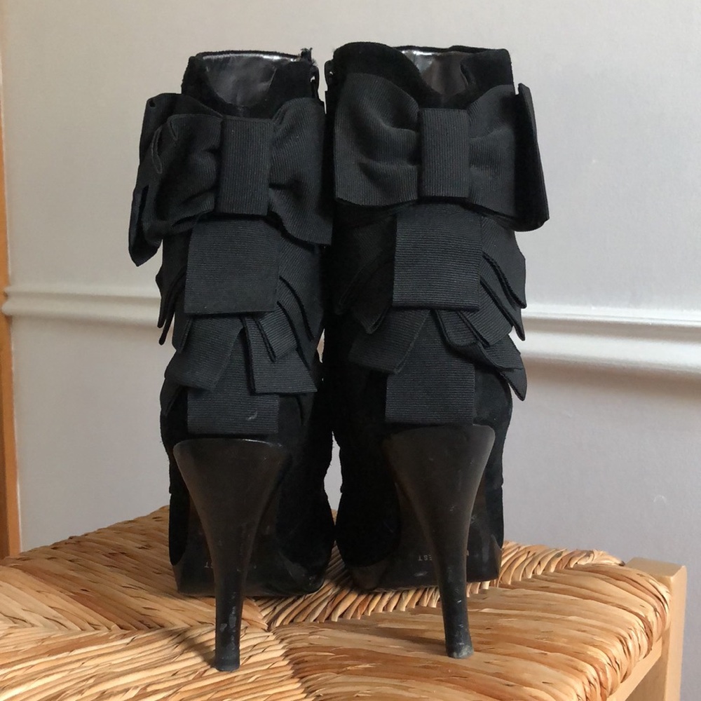 Nine West black suede dress booties with bows